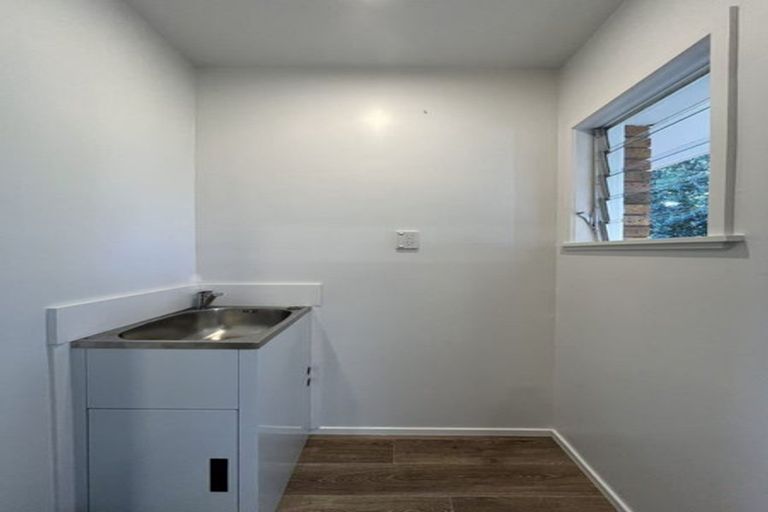 Photo of property in 2/12 Nile Road, Milford, Auckland, 0620