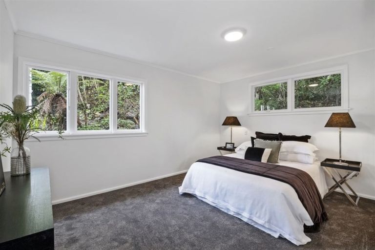 Photo of property in 1075 Dyers Pass Road, Governors Bay, Lyttelton, 8971