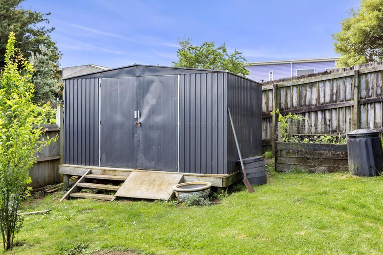 Photo of property in 14 Smith Street, Raglan, 3225