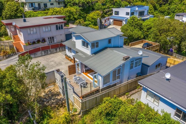 Photo of property in 6 Kiriwai Road, Paremata, Porirua, 5024