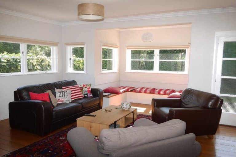 Photo of property in 41a Tiromoana Road, Raumati South, Paraparaumu, 5032