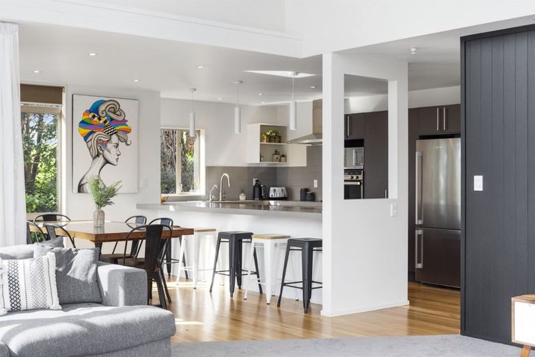 Photo of property in 14 Eyres Place, Ohauiti, Tauranga, 3112