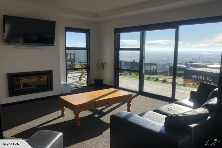 Photo of property in 117 Penruddock Rise, Westmorland, Christchurch, 8025