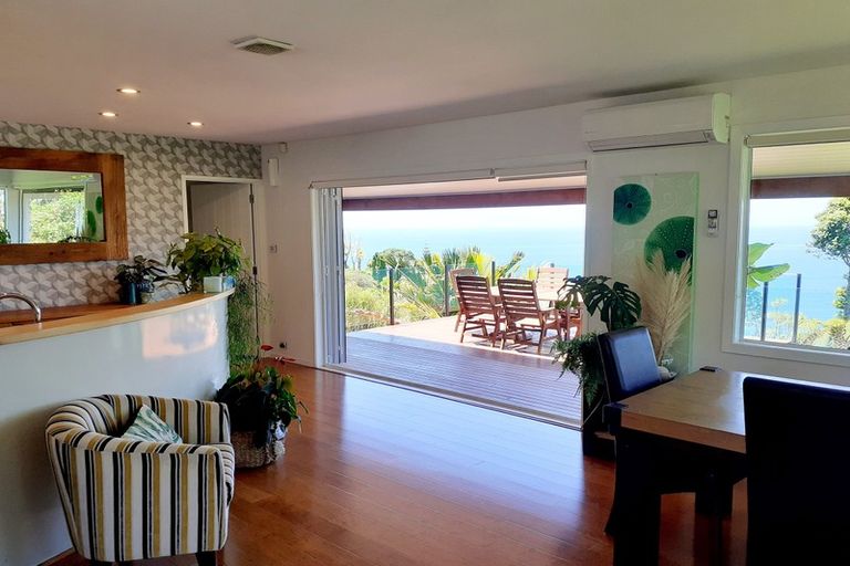 Photo of property in 241 Paku Drive, Tairua, 3508