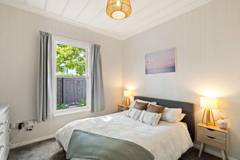 Photo of property in 1 Benfell Street, Green Island, Dunedin, 9018