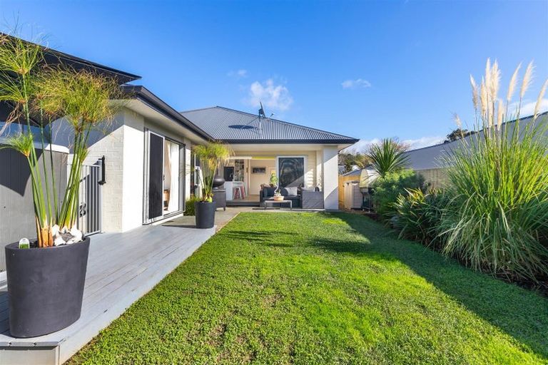 Photo of property in 37 Fairwater Road, Warkworth, 0910