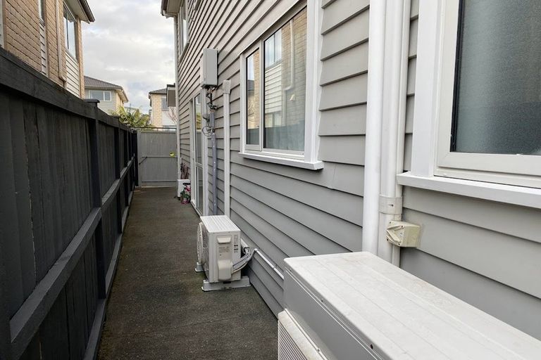 Photo of property in 23 Ballindrait Drive, Flat Bush, Auckland, 2019