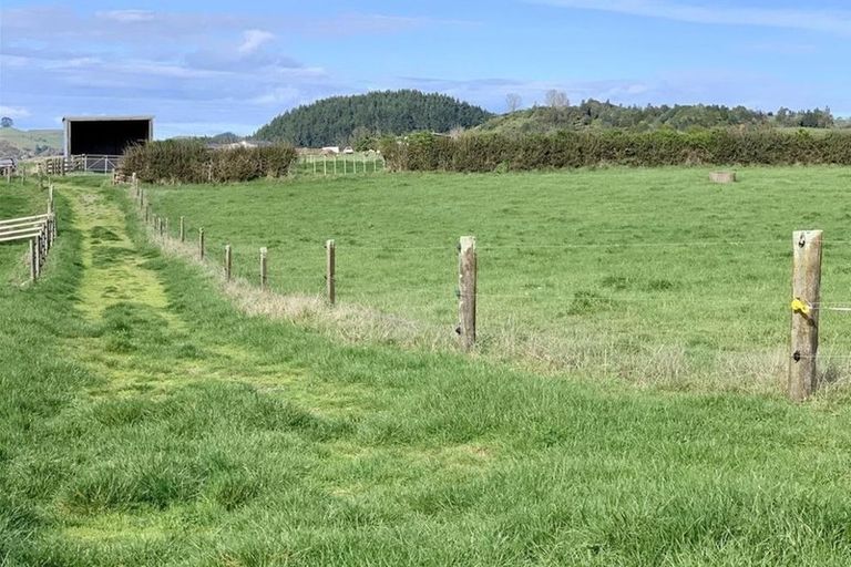 Property details for 21 Spargo Road, Huirangi, New Plymouth, 4373