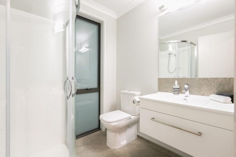 Photo of property in 35 Bryan Gallagher Place, Welcome Bay, Tauranga, 3175