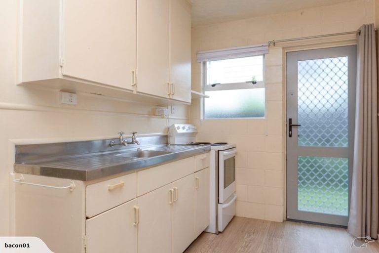 Photo of property in 10/13 Thames Street, Claudelands, Hamilton, 3214