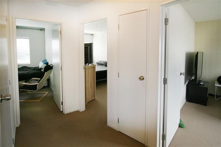 Photo of property in 49/22 Northcross Drive, Oteha, Auckland, 0632