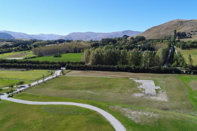 Photo of property in 215 Lower Shotover Road, Speargrass Flat, Queenstown, 9371