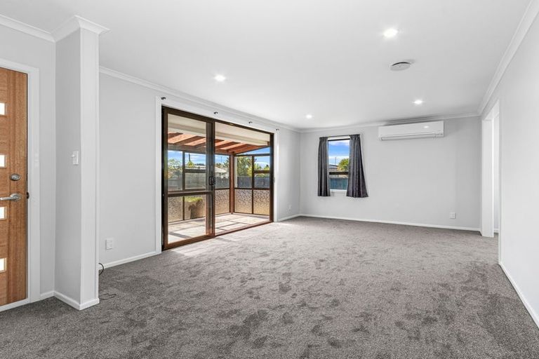 Photo of property in 5 Lamorna Road, Parklands, Christchurch, 8083