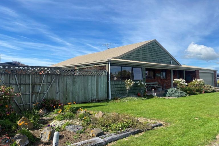 Photo of property in 24 Waterford Drive, Winton, 9720