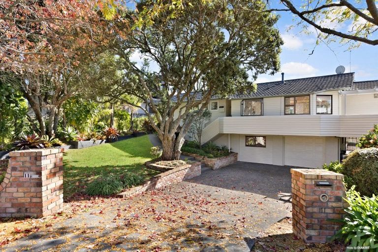 Photo of property in 11 Park Rise, Campbells Bay, Auckland, 0630