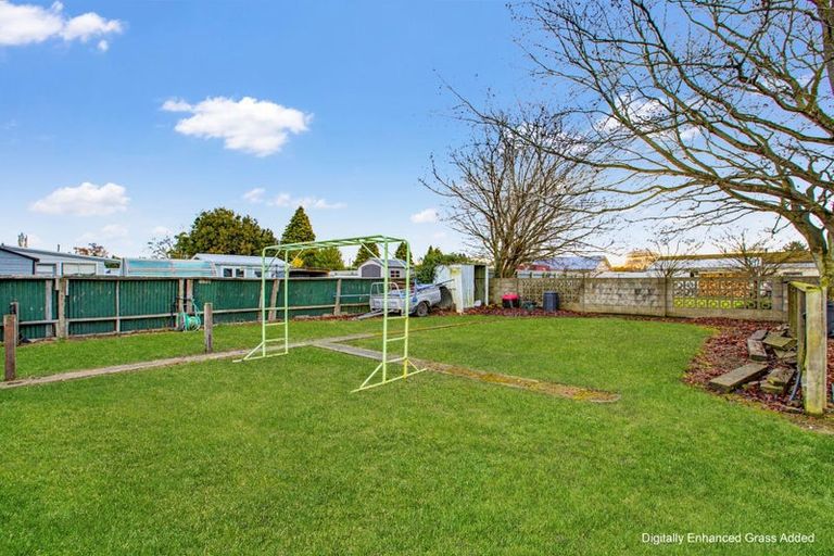 Photo of property in 37 York Road, Riversdale, 9776