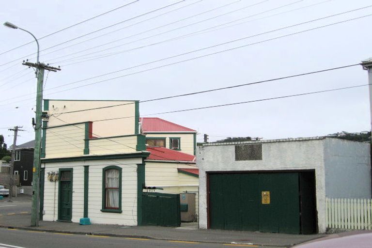 Photo of property in 218 Rintoul Street, Berhampore, Wellington, 6023