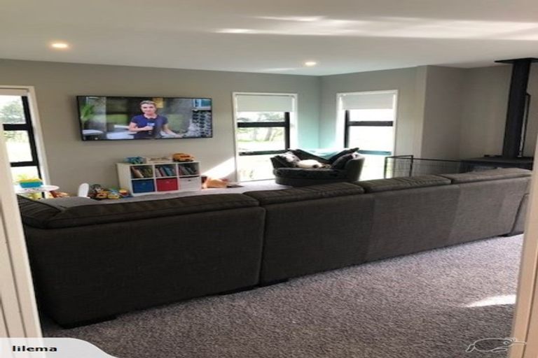 Photo of property in 171 Hickman Road, Urenui, 4375