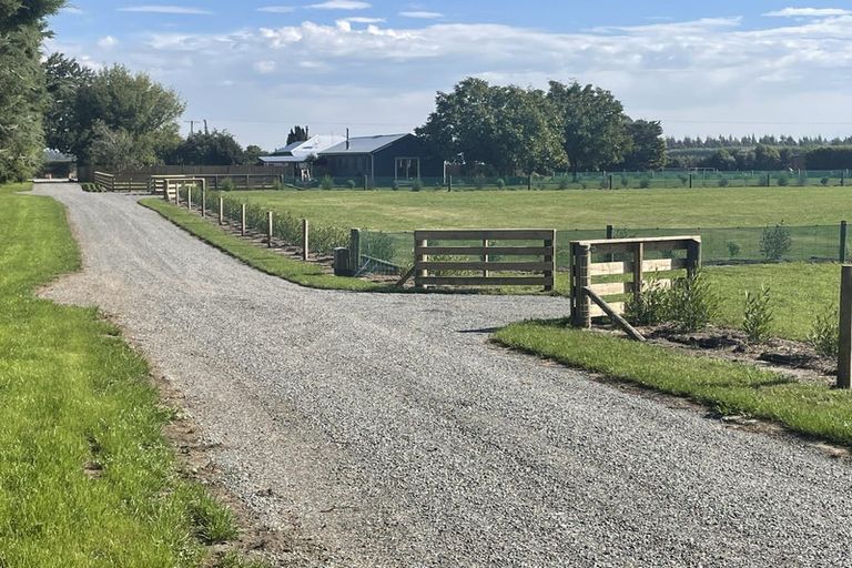 Photo of property in 64 Rakaia Barrhill Methven Road, Rakaia, 7784