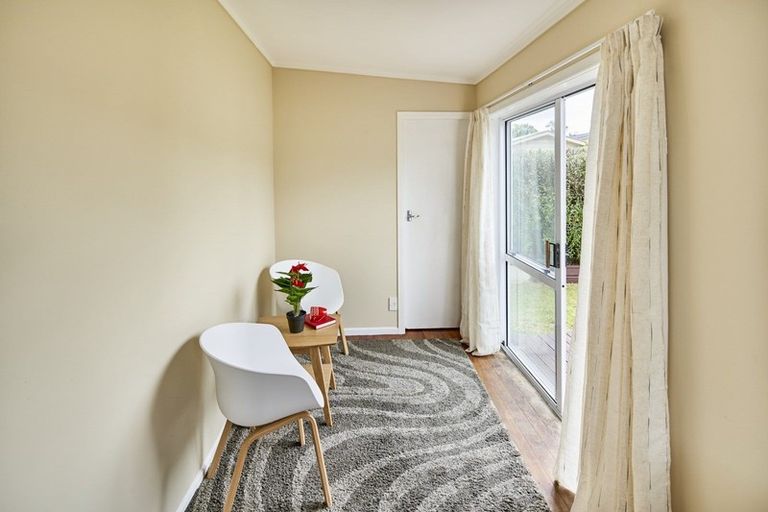 Photo of property in 19 Norton Park Avenue, Fairfield, Lower Hutt, 5011