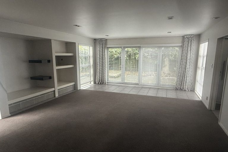 Photo of property in 22 Edgeware Road, St Albans, Christchurch, 8014