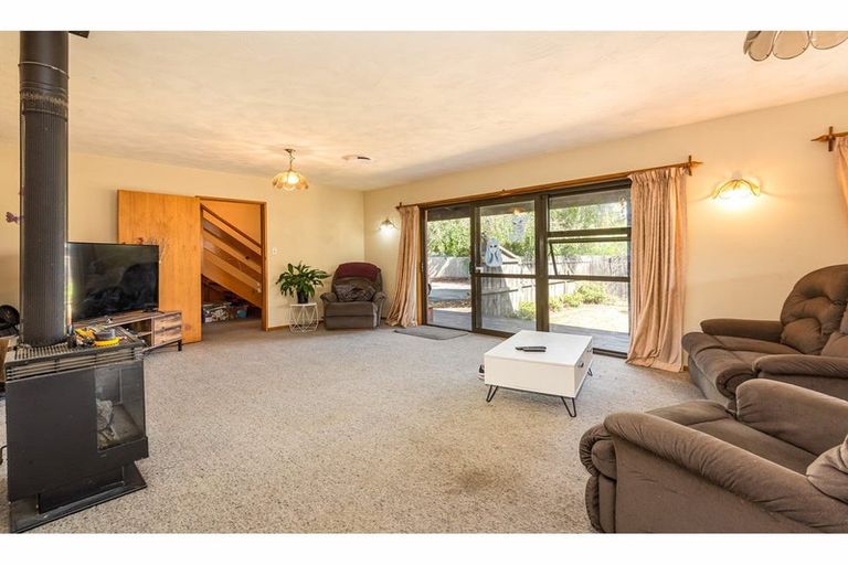 Photo of property in 381 Harewood Road, Bishopdale, Christchurch, 8053