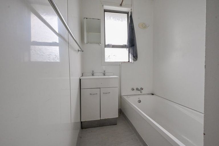 Photo of property in 15 Ranum Road, Papatoetoe, Auckland, 2025