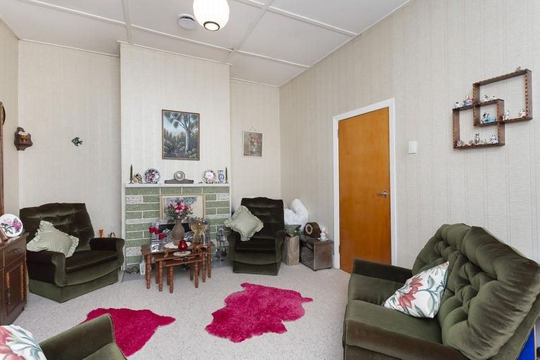 Photo of property in 8 Railway Lane, Outram, 9019