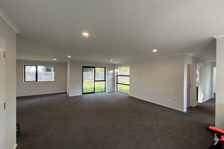Photo of property in 29 Meadow View Drive, Belfast, Christchurch, 8051