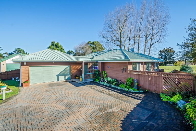 Photo of property in 25 Muirfield Street, Wattle Downs, Auckland, 2103