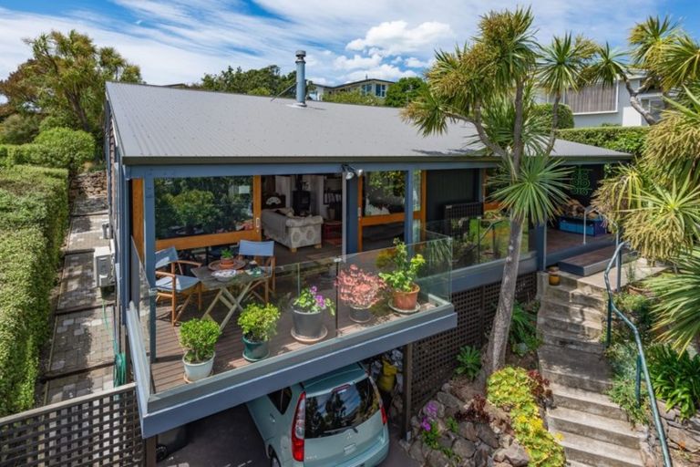 Photo of property in 318 Cannon Hill Crescent, Mount Pleasant, Christchurch, 8081