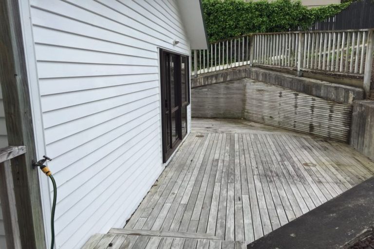 Photo of property in 3/78 Seaview Road, Castor Bay, Auckland, 0620