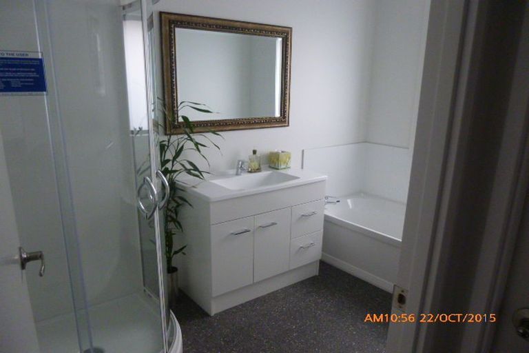 Photo of property in 21 Fairfax Crescent, Pyes Pa, Tauranga, 3112