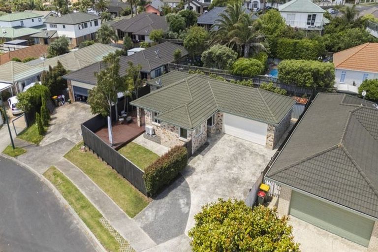 Photo of property in 5 Frederick Reece Drive, The Gardens, Auckland, 2105