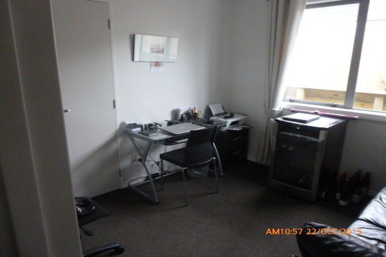 Photo of property in 21 Fairfax Crescent, Pyes Pa, Tauranga, 3112