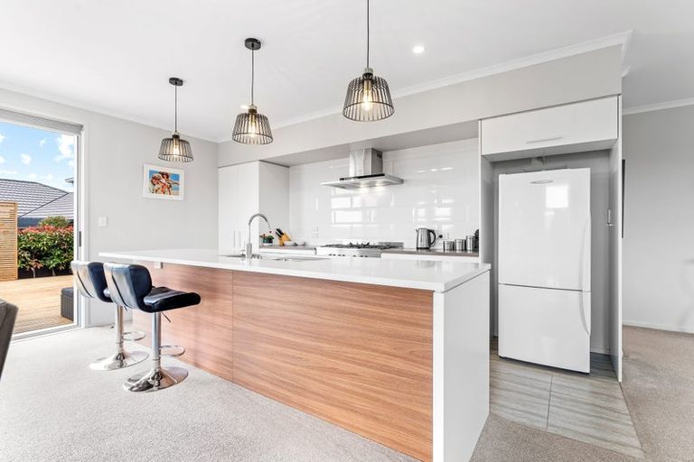 Photo of property in 4 Kiwa Crescent, Gulf Harbour, Whangaparaoa, 0930