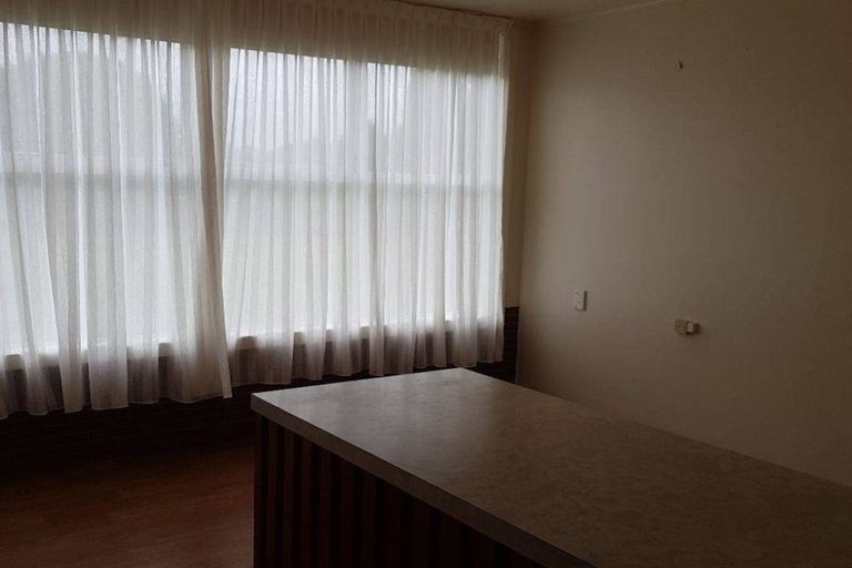 Photo of property in 44 Helvetia Road, Pukekohe, 2120