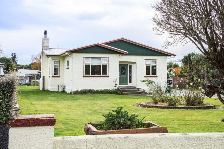 Photo of property in 16 York Street, Solway, Masterton, 5810