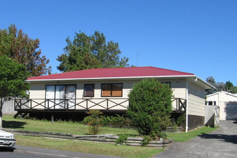 Photo of property in 127 Moire Road, West Harbour, Auckland, 0618