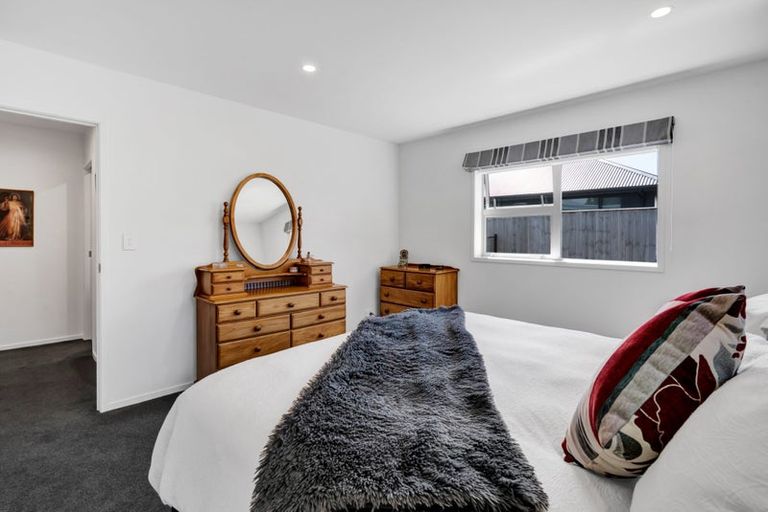 Photo of property in 1/20b Gordon Street, Glen Avon, New Plymouth, 4312