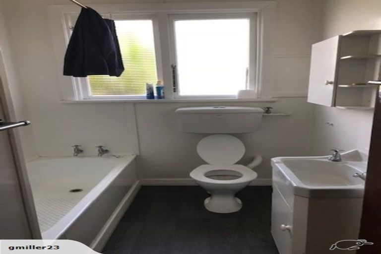 Photo of property in 121 Bay View Road, South Dunedin, Dunedin, 9012