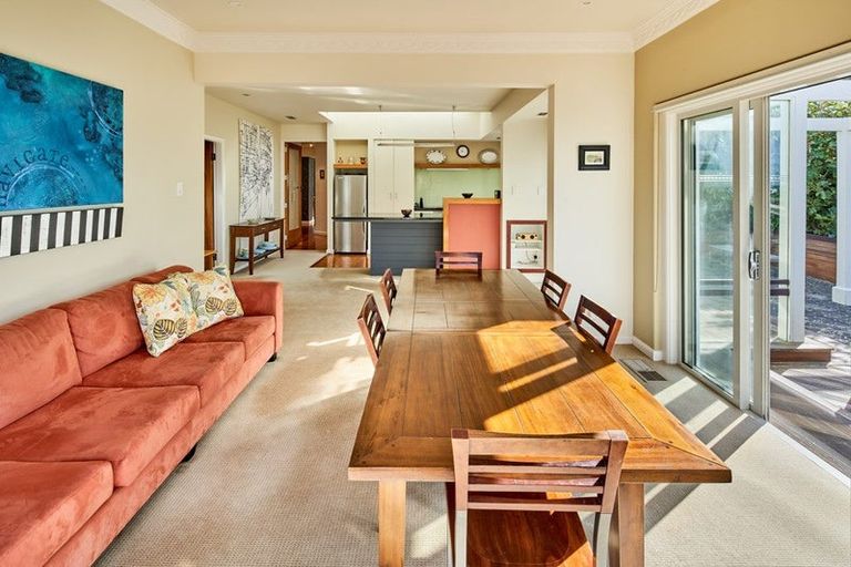 Photo of property in 42 Brighton Street, Island Bay, Wellington, 6023