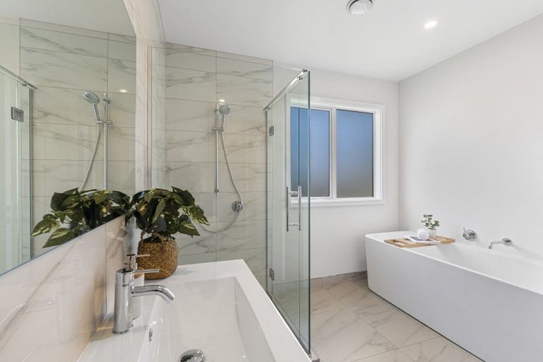 Photo of property in 9 Oak Place, Levin, 5510