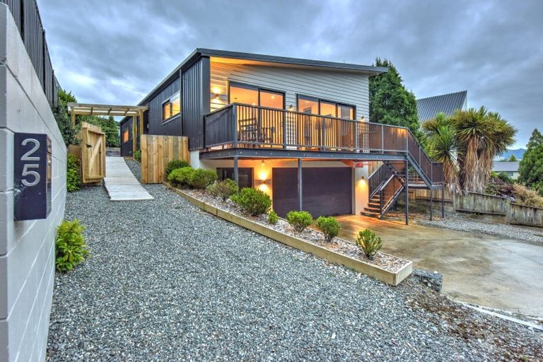 Photo of property in 25 Takitimu Street, Gore, 9710