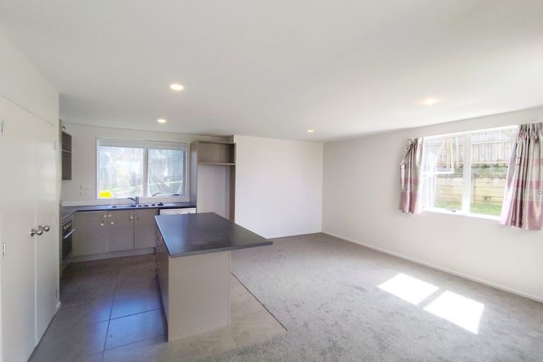 Photo of property in 3 Cityview Place, Massey, Auckland, 0614