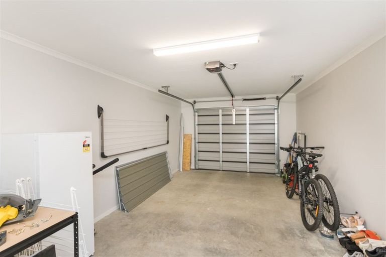 Photo of property in 5 Poplar Grove, Feilding, 4702