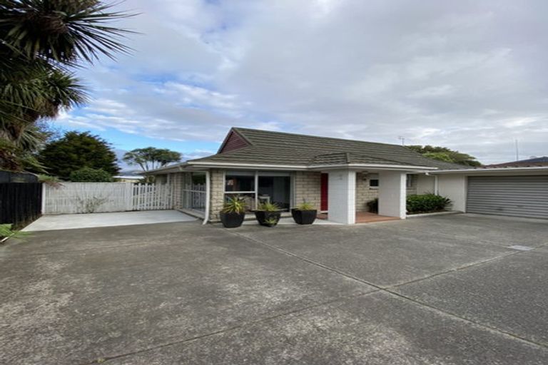 Photo of property in 1/10 Urella Place, Spreydon, Christchurch, 8024