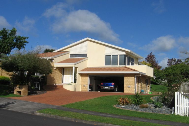 Photo of property in 3 Corriedale Place, Somerville, Auckland, 2014