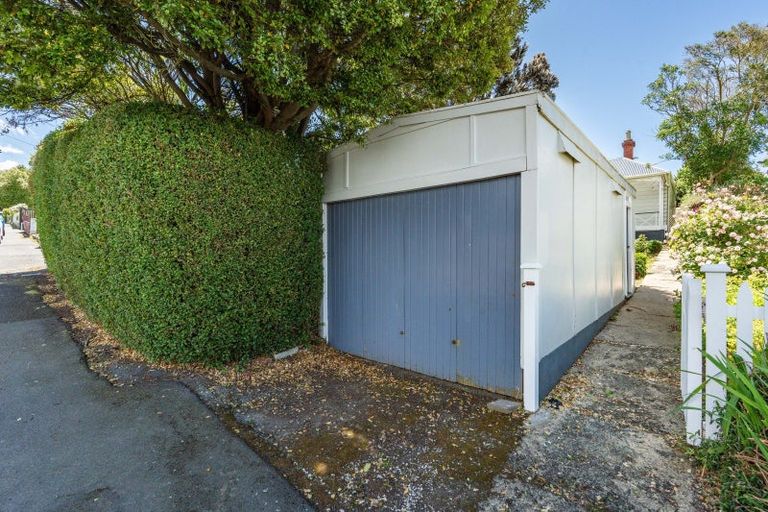 Photo of property in 17 Ventnor Street, Mornington, Dunedin, 9011