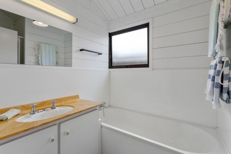 Photo of property in 174 Ocean Road, Ohope, 3121